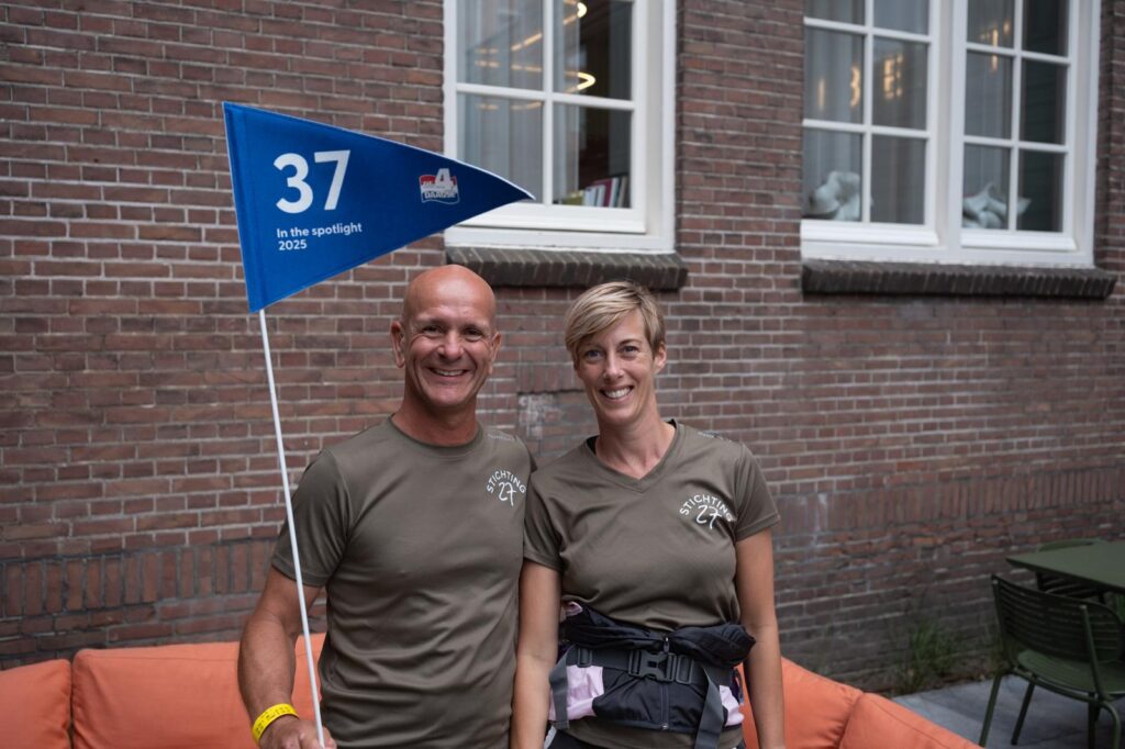 Nijmeegse Vierdaagse in the spotlights Nijmeegse Vierdaagse in the spotlights Bernard en Jorinde